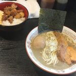 中華ソバ 伊吹 - 