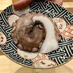 鮨 浜はち - 北海道函館産の真蛸（カット前）