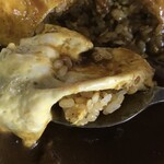 ソーダ食堂 - オムドライカレーはこんな感じ