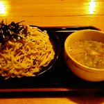 鷹乃巣 - つけ麺　（背脂チャッチャ）