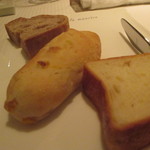 ラール・エ・ラ・マニエール - ポワン・エ・リーニュのパン