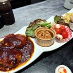 ほびーい喫茶店 - 納豆ハンバーグセット (値段お任せ)
      