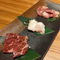 中目黒焼肉 登牛門 - 