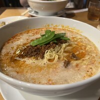 個室中華 頤和園 溜池山王店 - 