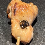 炭焼 おかげさん - みつせ鶏ぽんじり、ブラックマスタード
