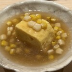 すし 開 - だし巻き玉子　焼きとうきびの餡