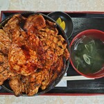 豚丼のかしわ - 豚丼（大、お肉235g、ご飯460g、みそ汁、漬け物付き）［1,400円］