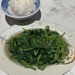 阿城鵝肉 - さつまいもの葉炒め