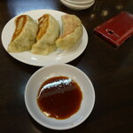 手打らーめん　玄 - 餃子