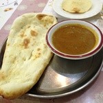 ナタラージ - マトンカレーとナン