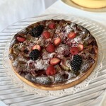マダム・トキ - ベリーのケーキ