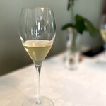 マダム・トキ - 乾杯のシャンパン