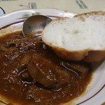 シチュー（豚タン入り、バゲット付）