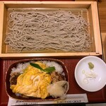 萬庵 - とんかつ重とせいろ蕎麦