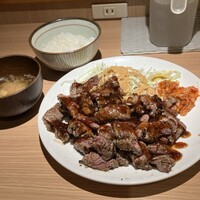 肉のあかい - 牛ステーキランチ(400g)