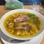 親鶏中華そば 綾川 - 塩中華そば(860円)➕麺増し(150円)