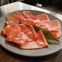焼肉うしごろ 銀座並木通り店 - 