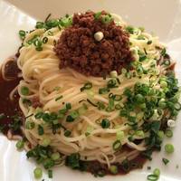 赤坂 四川飯店 - 汁なし坦々麺