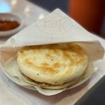 スンアーニャンチャオジャオニウロウ - 西安風ハンバーガー　480円