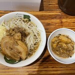 雷 松戸駅東口店