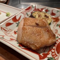 OSAKA きっちん 銀座本店 - ぷりっつ、ぷりっつのチキンステーキ