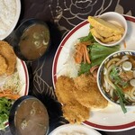 オーシャン - ランチ（魚フライ？、うどん）