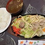 オーシャン - 焼きうどん（定食で）