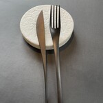 プレゼンテ スギ - ジルコニアのカトラリー