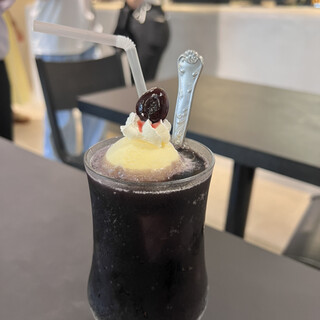 The Unknown Cafe Gallery Harajuku_0