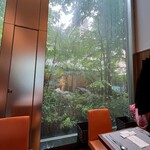 ダイニング 流 - テーブル席