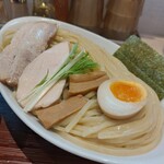 麺 ヒキュウ - 特盛（400ｇ）