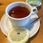 コメダ珈琲店 - ドリンク写真:ホットレモンティー¥500