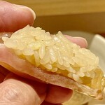 鮓樹 - 赤酢の舎利と絶妙なバランス