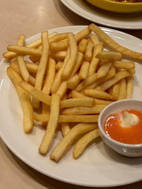 Gusto Sugamoekimaeten photo 5