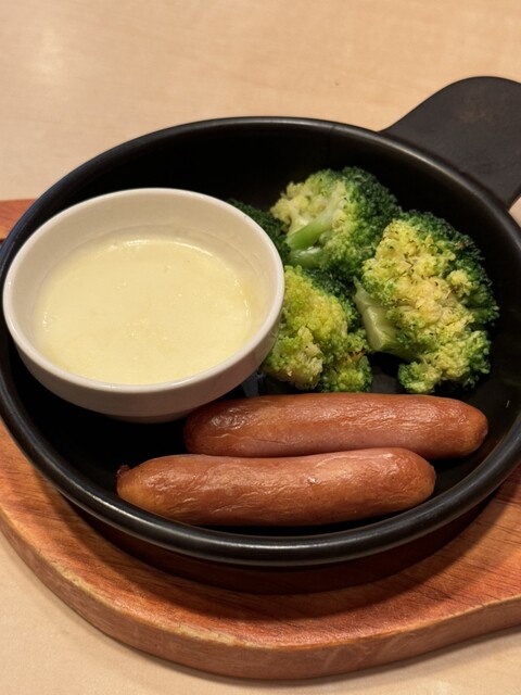 Gusto Sugamoekimaeten photo 2