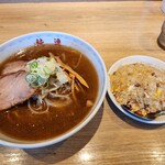 さっぽろ純連 - 塩ラーメンと半チャーハン