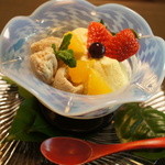 山ごぼう - 黒豆アイスとレモンのムース。