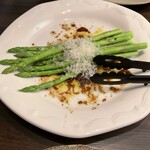 Trattoria Annamaria - これも今日山形から着のアスパラ