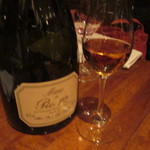 ビストロ アンバロン - デザートワイン、というよりブランデーやグラッパに近いもの　香りがいいね！