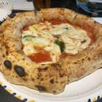 リストピッツァ バイ ナポリスタカ - 