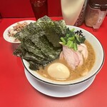 家系ラーメン 王道家直系 修 - 
