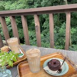 GAFLO CAFE by Flower FIELD - 