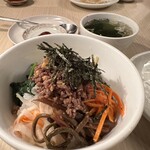 芭蕉苑 - ナムル美味しいのでビビンバも絶品