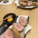和牛 すき焼き しゃぶしゃぶ 食べ放題 豚匠 なんば邸 - 