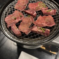 老舗精肉店直送 千種焼肉 飛騨牛の奴隷 千種店 - 