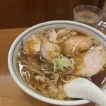 中華そば 共楽 - チャーシューメン 背脂