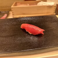 鮨　日本橋　鰤門 - 漬けまぐろ