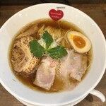 小麦生まれ、麺育ち。 - 特製中華そば　1,200円(税込)