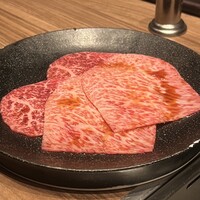 焼肉うしごろ 新宿三丁目店 - 
