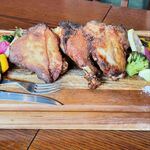 GORA BREWERY & GRILL - 